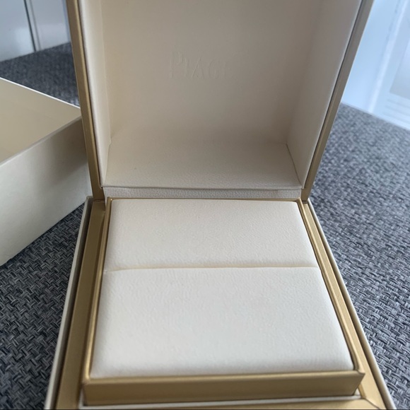 [RARE] Authentic Piaget Ring Box - Picture 3 of 5
